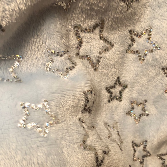 Justice Glittery Star Kids Bathrobe- Light Blue OS - Picture 3 of 8